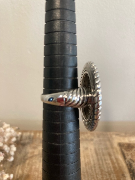 Hammered Gold & Silver Rope Statement Ring – Mixed Metal Fashion Jewelry Size 8 - Picture 5 of 11